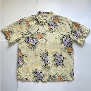 Tommy Bahama 100% Silk Vintage Hawaiian Shitt